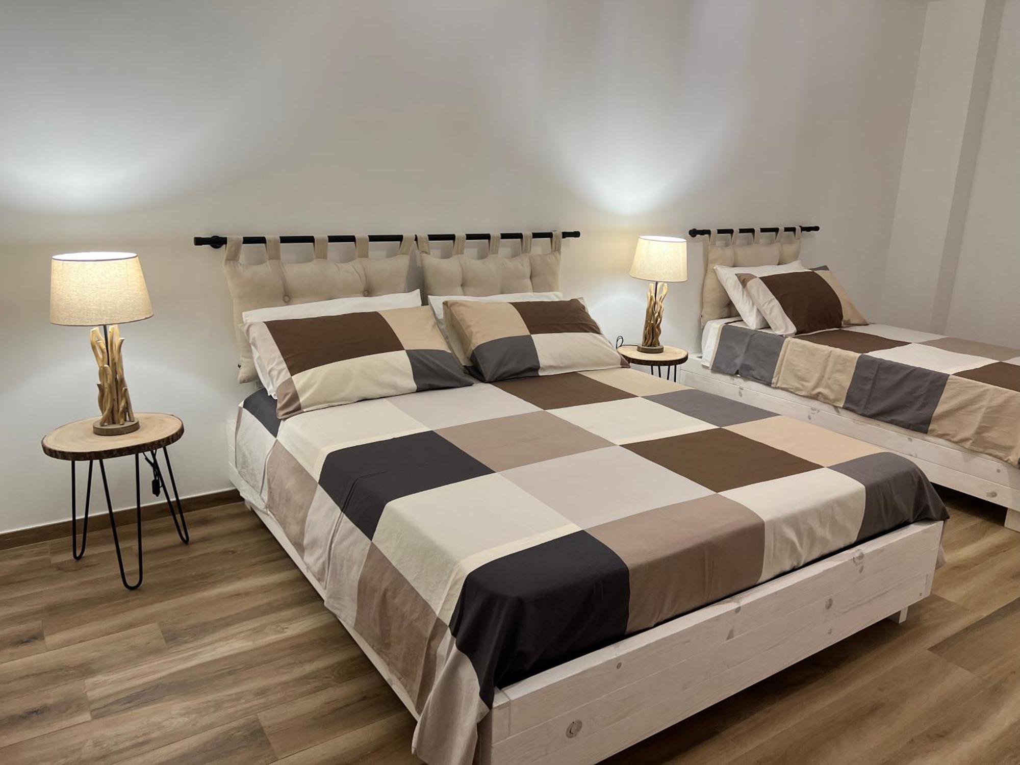 Al Vicolo Stretto Apartment Brancaleone Marina Exterior photo