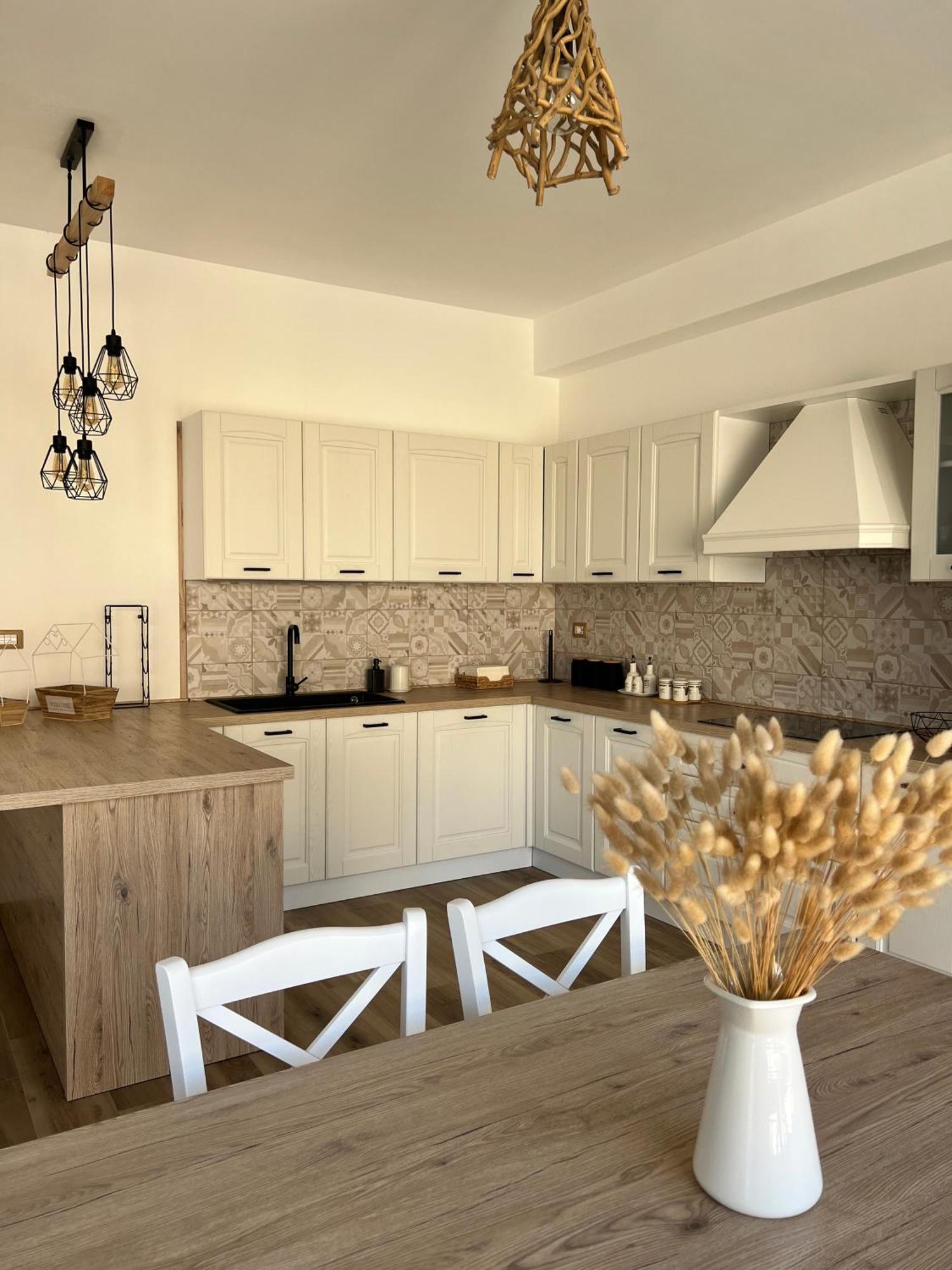 Al Vicolo Stretto Apartment Brancaleone Marina Exterior photo