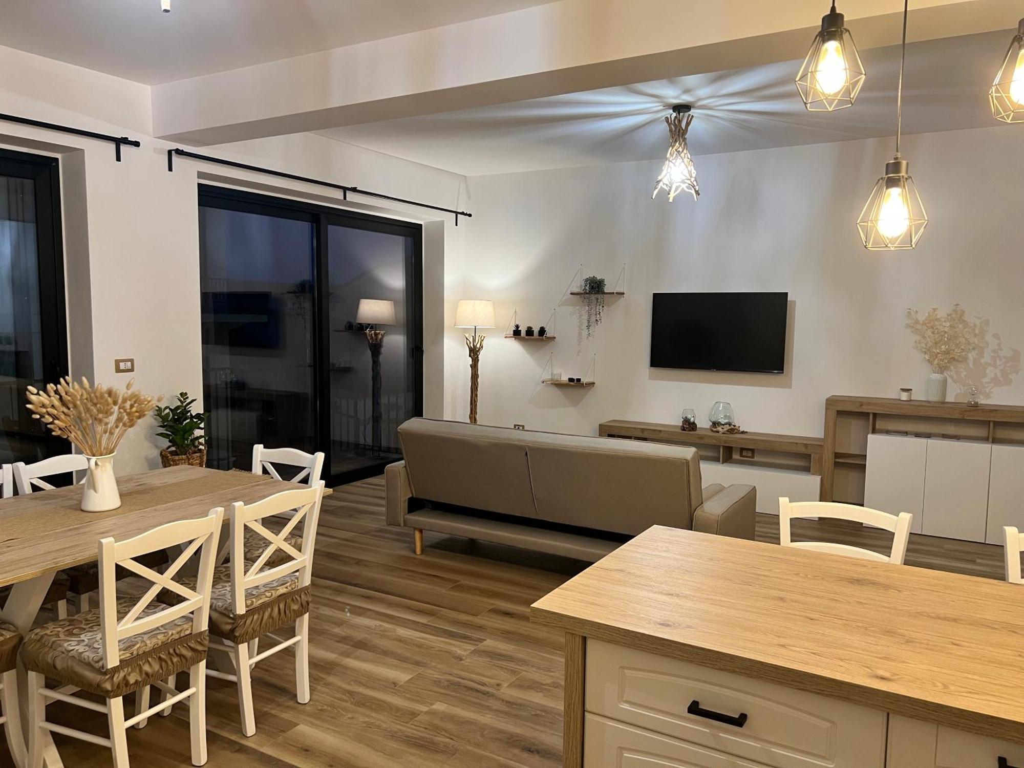 Al Vicolo Stretto Apartment Brancaleone Marina Exterior photo